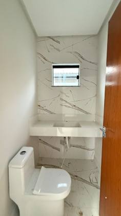 Excelente casa à venda– Condomínio Sol e Praia