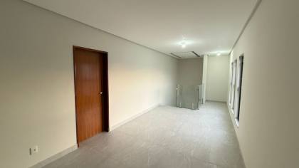 Excelente casa à venda– Condomínio Sol e Praia