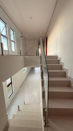 Excelente casa à venda– Condomínio Sol e Praia