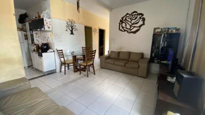 Casa à Venda - Bairro Luzia