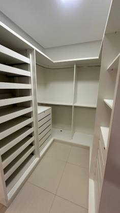 Casa de Luxo à Venda no Condomínio Ravines – Aruana