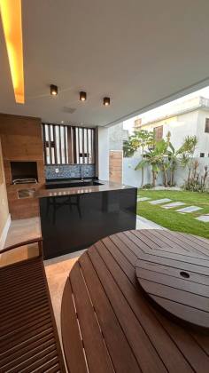 Casa de Luxo à Venda no Condomínio Ravines – Aruana