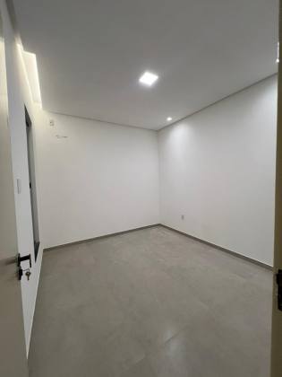 Casa nova à venda no Luar da Barra