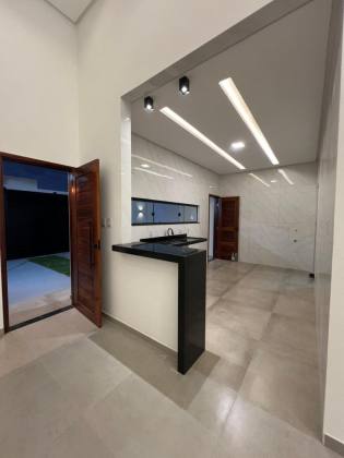 Casa nova à venda no Luar da Barra