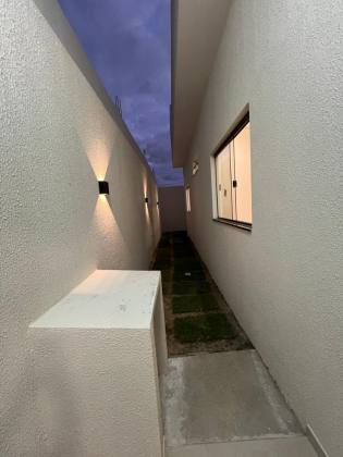 Casa nova à venda no Luar da Barra