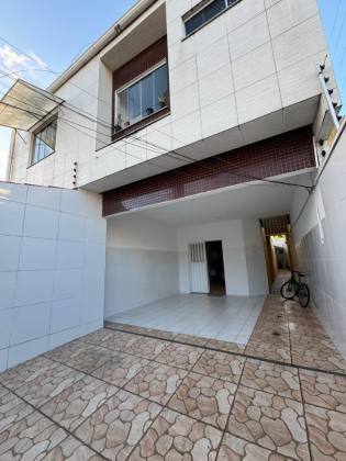 Condomínio de Casas à Venda- OPORTUNIDADE PARA INVESTIR!