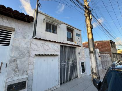 Condomínio de Casas à Venda- OPORTUNIDADE PARA INVESTIR!