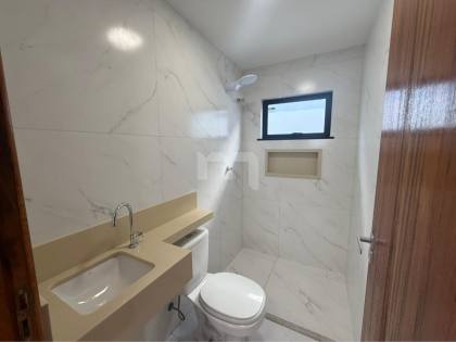 Excelente Casa à Venda — Condomínio Sol e Praia