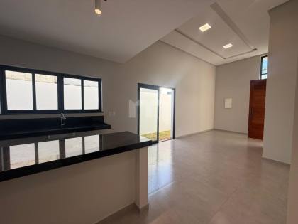 Excelente Casa à Venda — Condomínio Sol e Praia