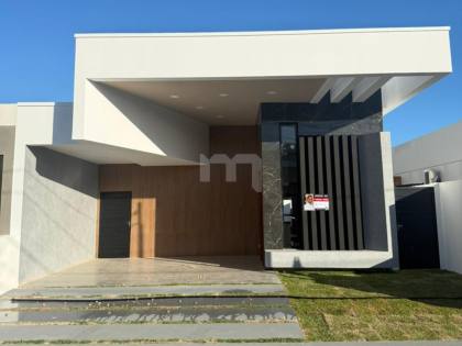 Excelente Casa à Venda — Condomínio Sol e Praia