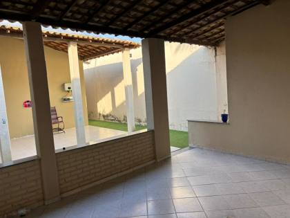 Casa à venda no bairro Aruana