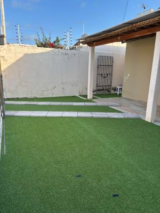 Casa à venda no bairro Aruana