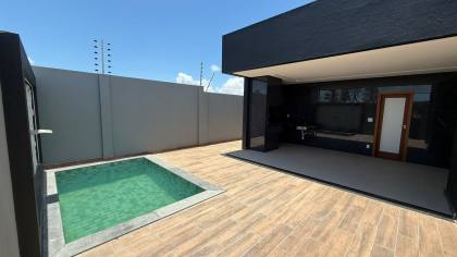 Casa Exclusiva no Condomínio Padang Beach!