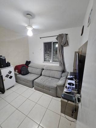 Apartamento à venda no Condomínio Vida Bela, Santa Maria.