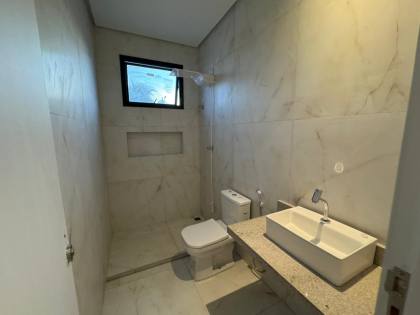 Oportunidade Única: Casa de Alto Padrão no Condomínio Maluí Residence!