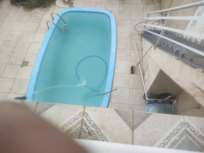 Casa com 2 Pavimentos e Piscina na Barra dos Coqueiros– Espaço e Conforto!