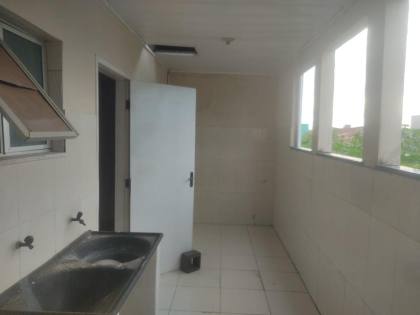 Casa com 2 Pavimentos e Piscina na Barra dos Coqueiros– Espaço e Conforto!