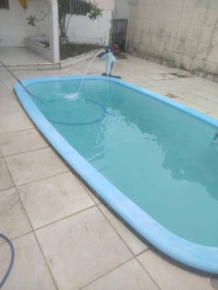 Casa com 2 Pavimentos e Piscina na Barra dos Coqueiros– Espaço e Conforto!