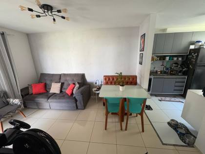Apartamento à venda condomínio Rio Barra Mais Viver