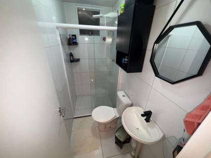 Apartamento à venda condomínio Rio Barra Mais Viver