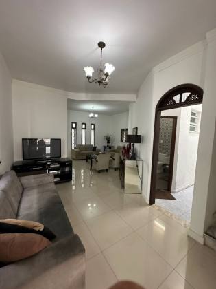 Excelente casa no bairro Suíssa- próximo ao McDonald’s