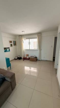 Apartamento à Venda no Condomínio Illuminare – Andar Alto