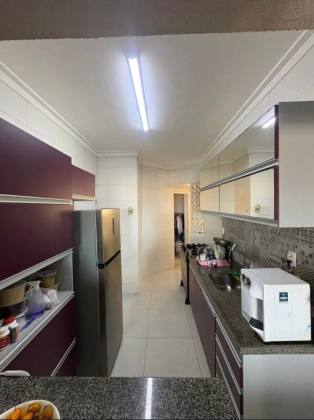 Apartamento à venda -Edifício Chopin I Centro - Espaço e Conforto!