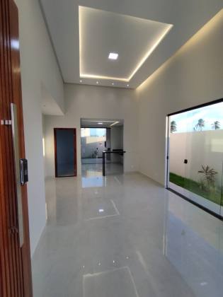 Casa Moderna com Pé Direito Alto no Condomínio Villaredo Barra – Viva Pé na Areia!