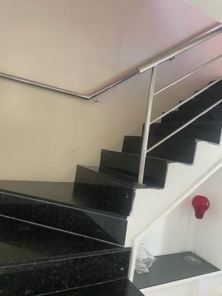 Casa Ampla na 13 de Julho – Oportunidade Única!