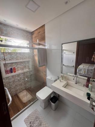 Excelente Casa no Condomínio Quintas da Barra