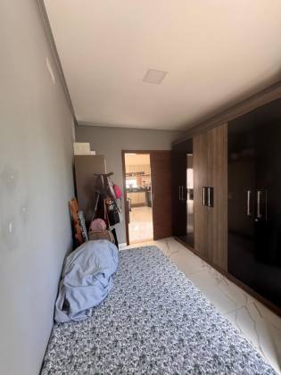 Excelente Casa no Condomínio Quintas da Barra