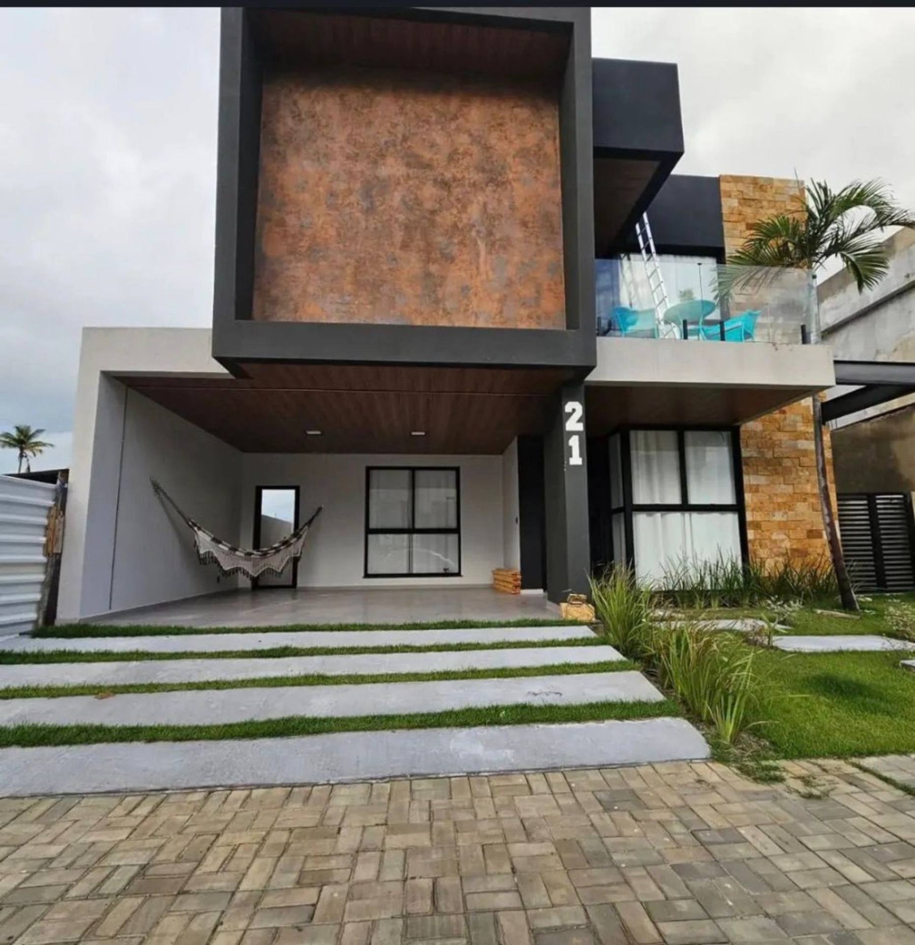 Casa Duplex no Condomínio Sol e Praia – Pé na Areia