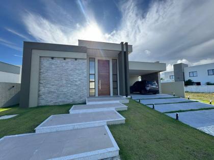 Alphaville Sergipe- Excelente Casa de alto Padrão!