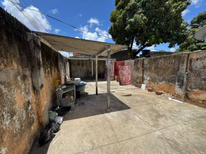 Casa à venda  no Bairro José Conrado de Araújo
