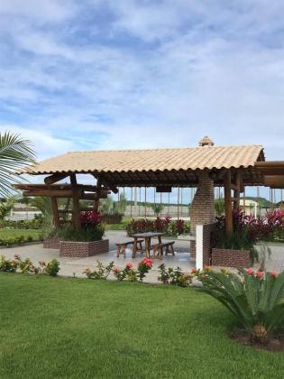 Casa de Luxo no Condomínio Fazenda Real II – Abaís