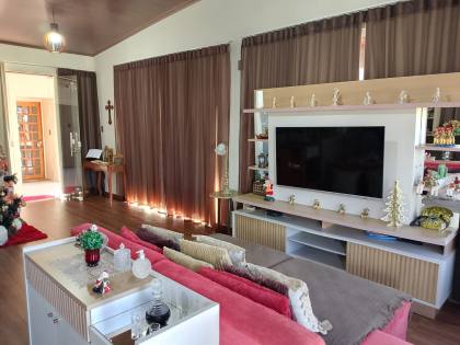 Casa de Luxo no Condomínio Fazenda Real II – Abaís