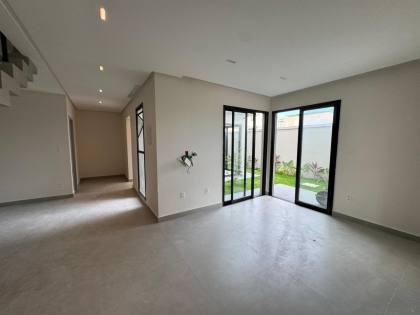 CASA À VENDA NO CONDOMÍNIO PADANG BEACH