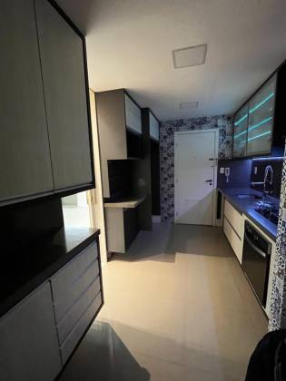 Apartamento a venda no Condomínio Renaissance - Alameda Das Árvores