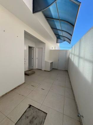 Casa à venda no Condomínio Costa Paradiso Club Residencial