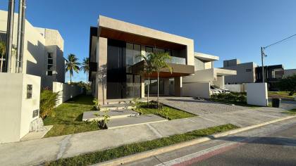 CASA À VENDA NO DAMHA - Barra dos Coqueiros