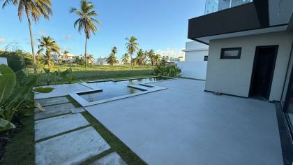 CASA À VENDA NO DAMHA - Barra dos Coqueiros