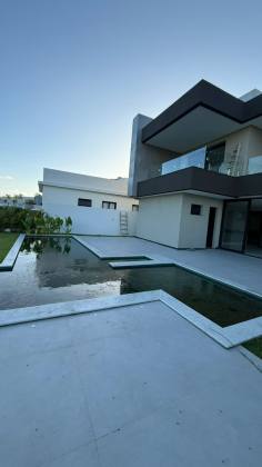 CASA À VENDA NO DAMHA - Barra dos Coqueiros