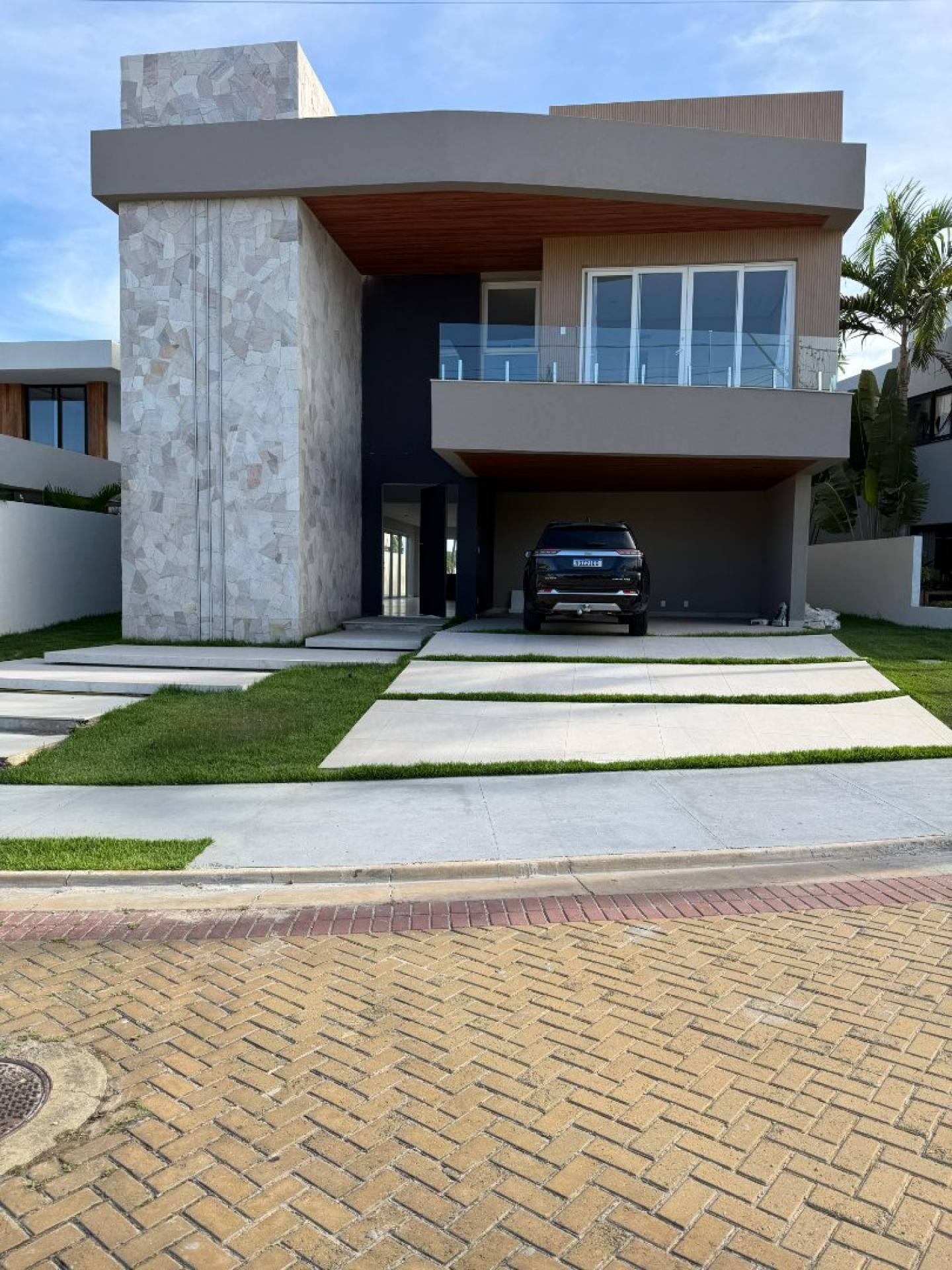 Casa de Alto padrão a venda no Damha com 4/4 Fundo Lago - Barra dos Coqueiros