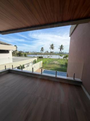 Casa de Alto padrão a venda no Damha com 4/4 Fundo Lago - Barra dos Coqueiros