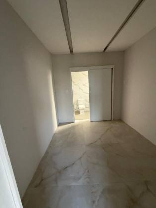 Casa de Alto padrão a venda no Damha com 4/4 Fundo Lago - Barra dos Coqueiros