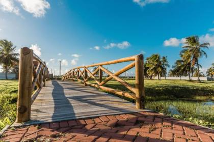 Lote à Venda no Condomínio Damha - Fundo Lago 1400m²