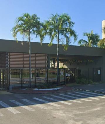 Lote à Venda no Condomínio Damha - Fundo Lago 1400m²