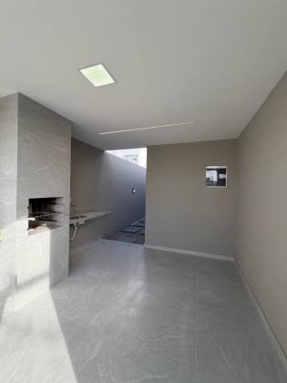 Casa à Venda no Condomínio Luar da Barra - Barra dos Coqueiros