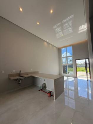 Casa Moderna à Venda no Condomínio Padang - Barra dos Coqueiros