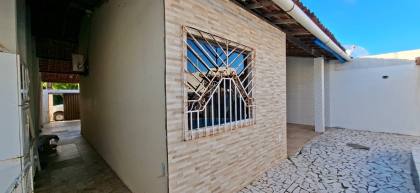 CASA À VENDA NA ARUANA - 2/4 PROXIMO AO AEROPORTO